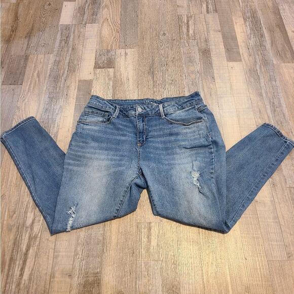 Time and tru size 20 petite womens super skinny distressed jeans - Picture 1 of 10